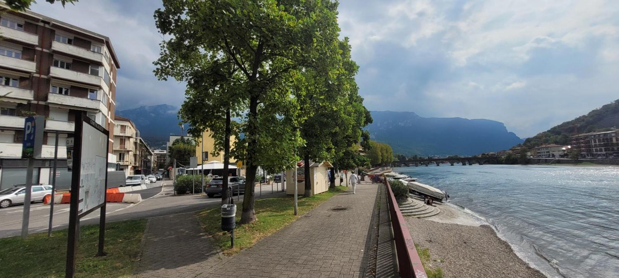 Lecco Lakefront Retreat エクステリア 写真