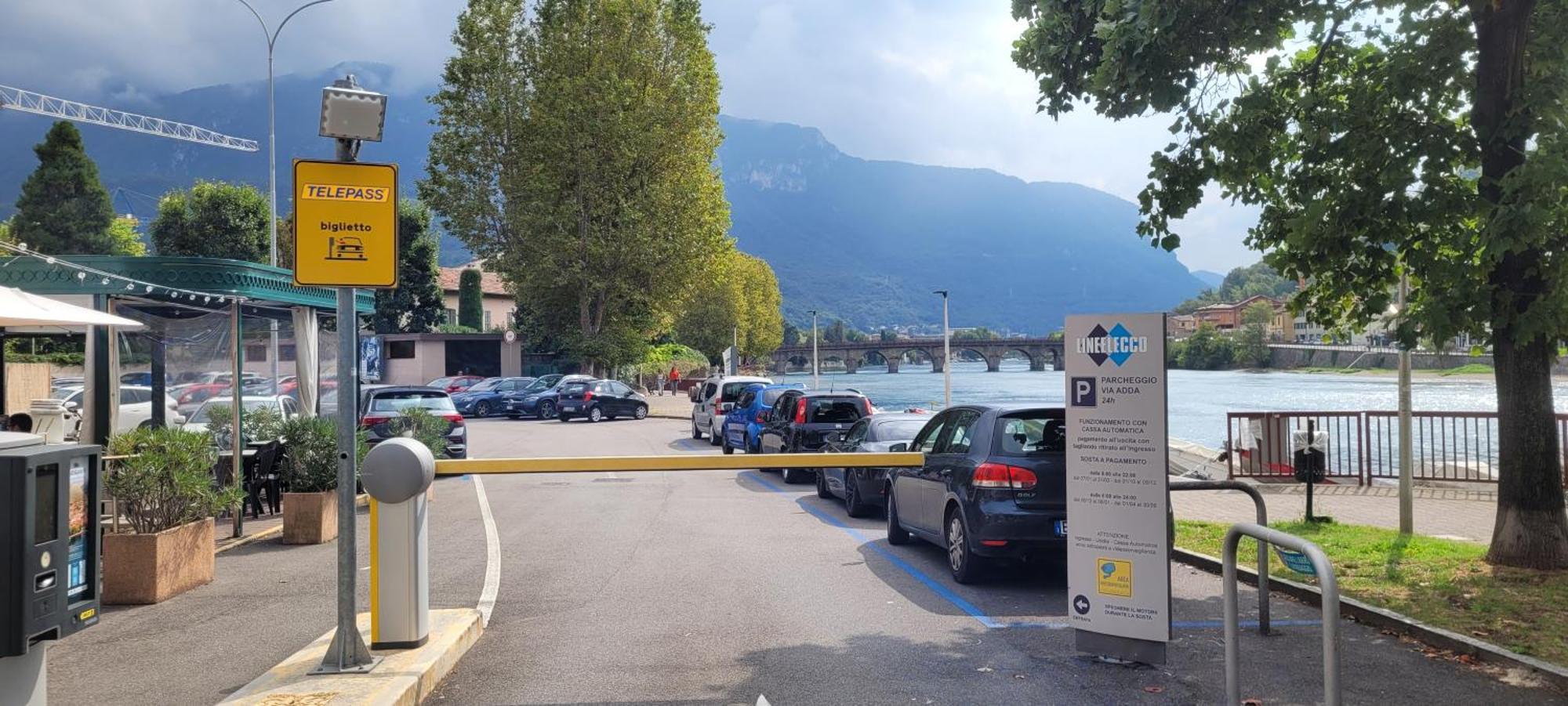 Lecco Lakefront Retreat エクステリア 写真