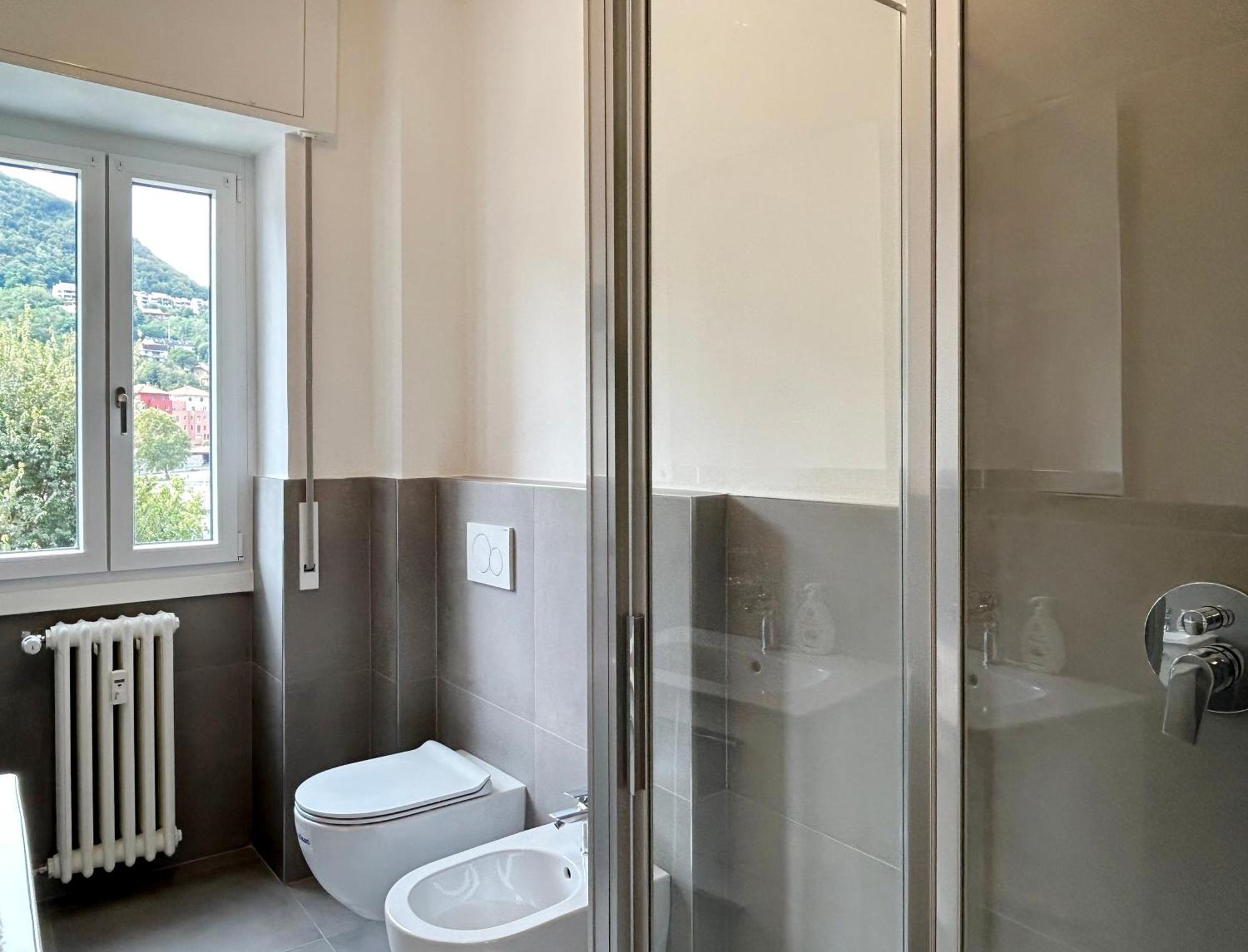 Lecco Lakefront Retreat エクステリア 写真