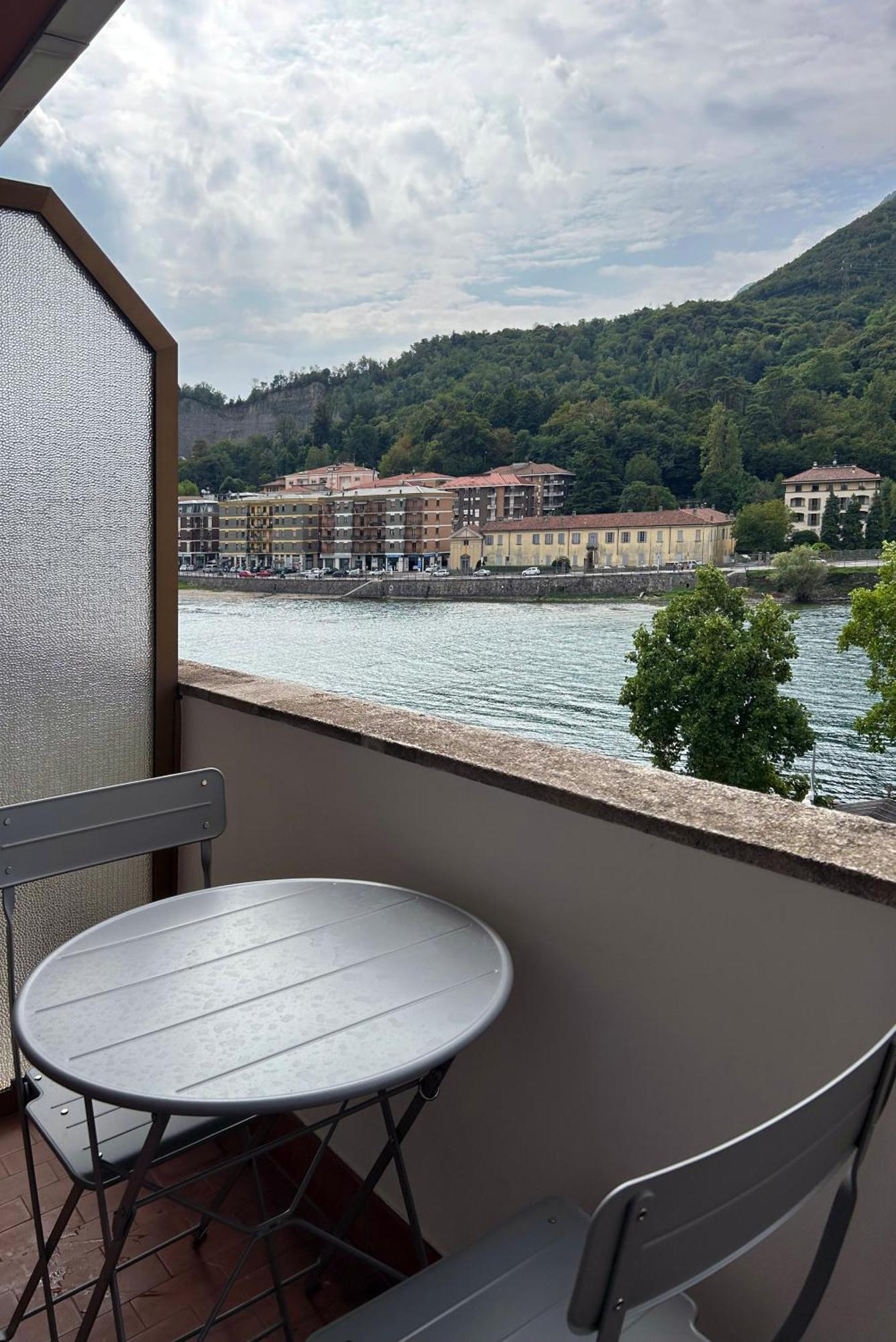 Lecco Lakefront Retreat エクステリア 写真