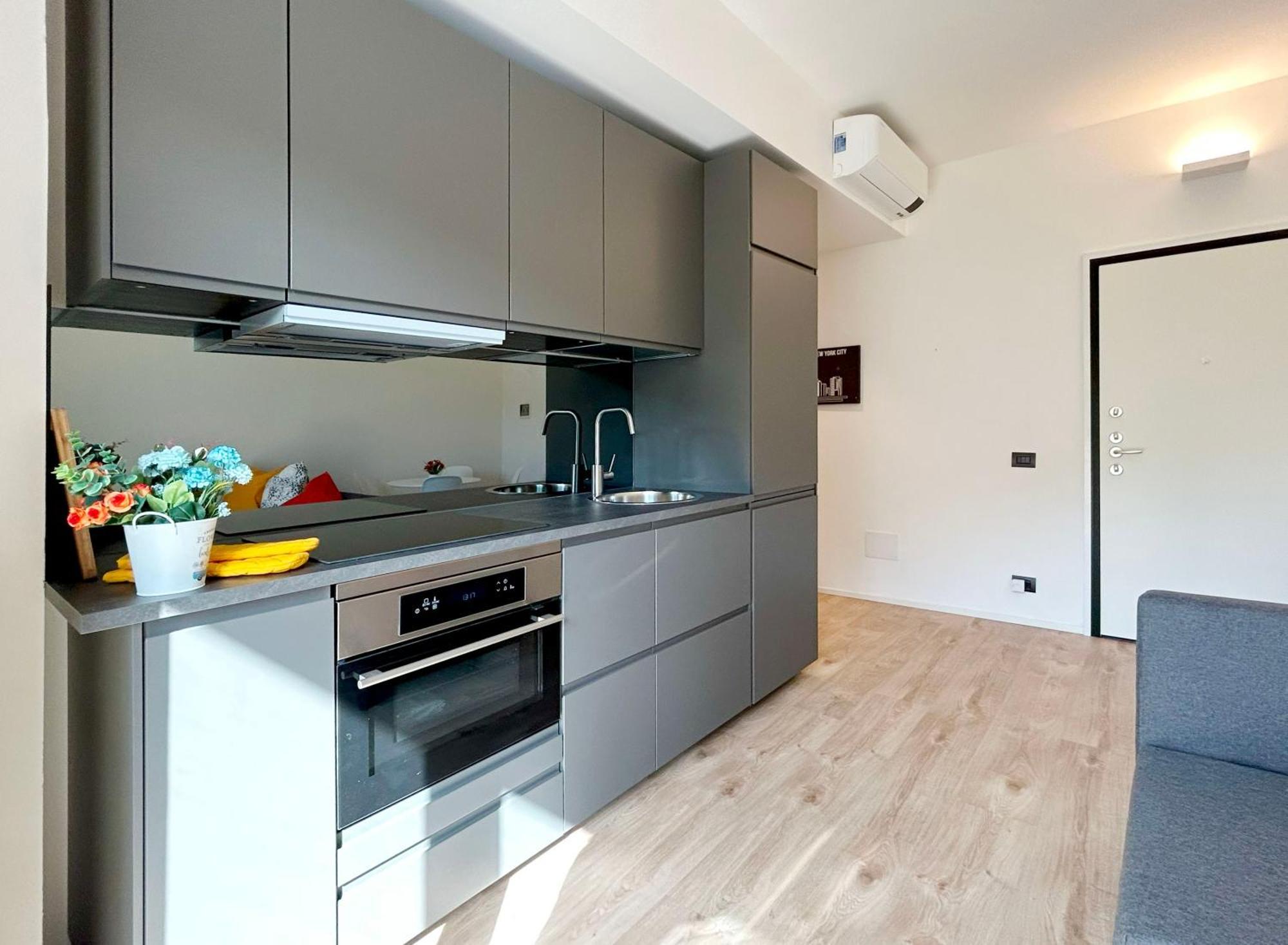 Lecco Lakefront Retreat エクステリア 写真