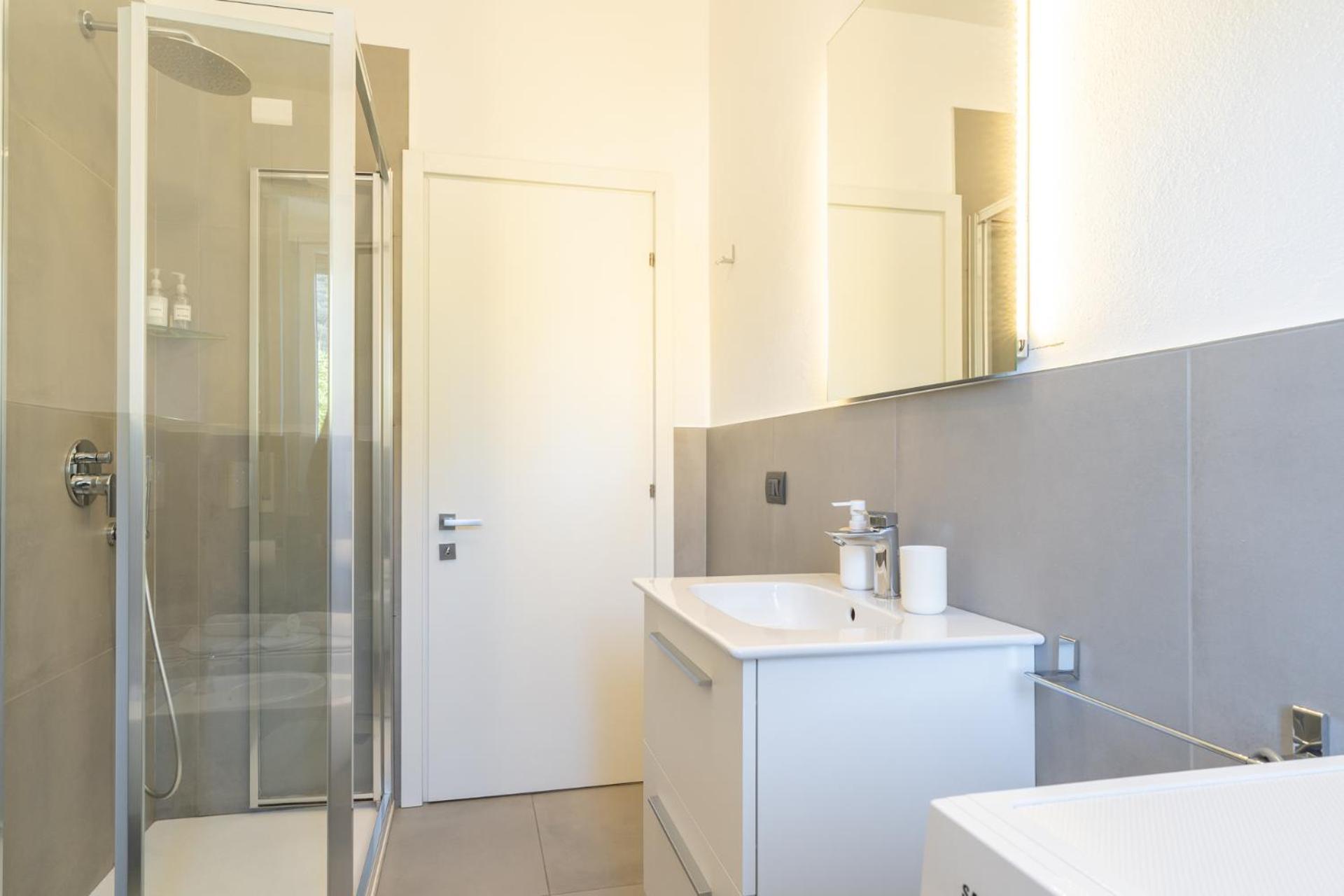 Lecco Lakefront Retreat エクステリア 写真